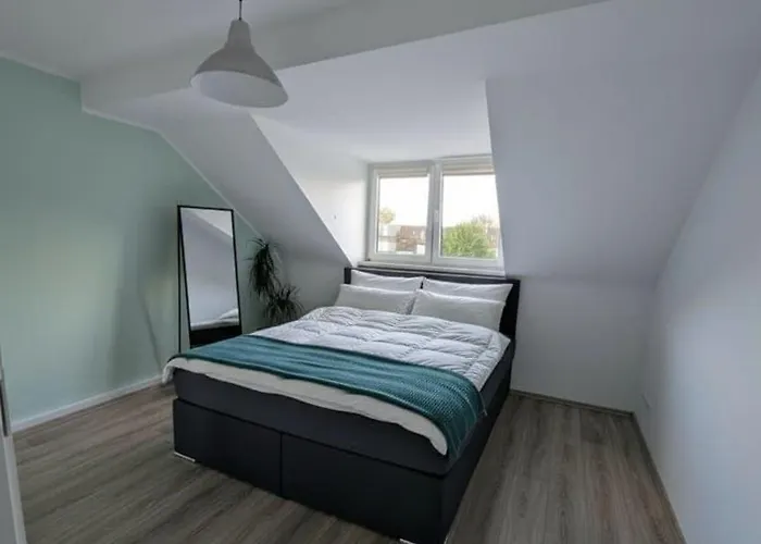 아파트 Traumwohnung Ueber Den Daechern Ruettenscheids *